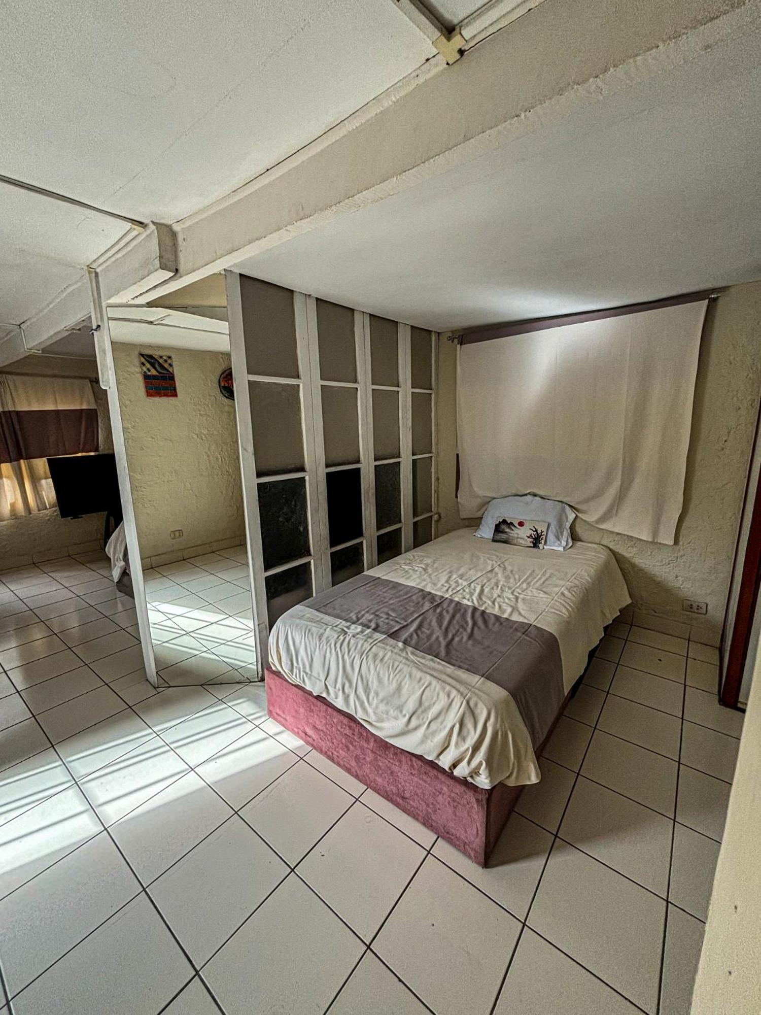 Hostel Colores Miraflores Lima Bagian luar foto